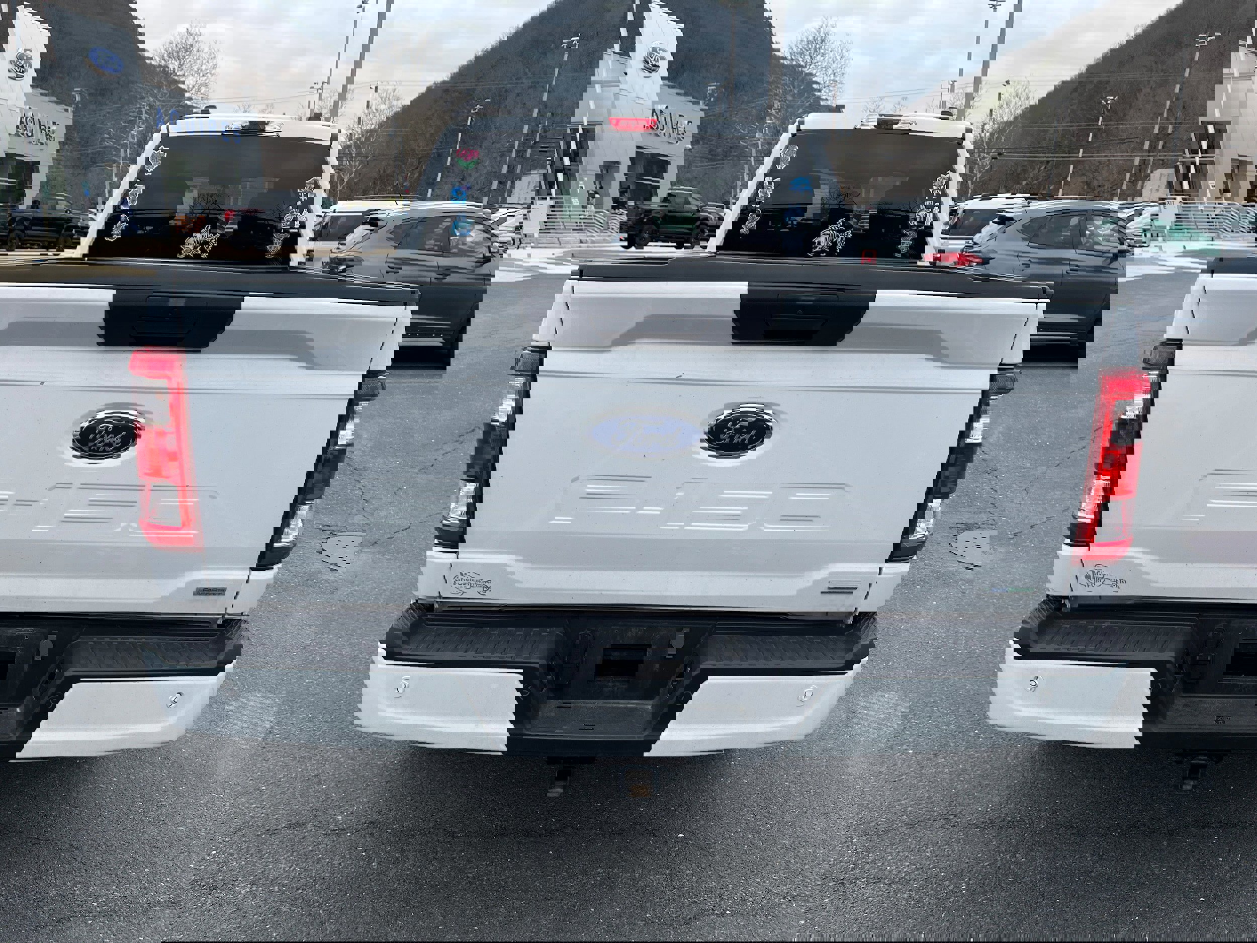 Certified 2023 Ford F150 XL w/ STX Appearance Package image 4