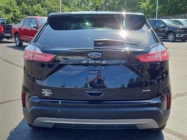 Certified 2022 Ford Edge SEL w/ Convenience Package image 3