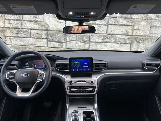 Certified 2023 Ford Explorer XLT w/ Equipment Group 202A image 10
