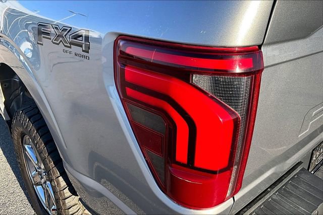 Certified 2025 Ford F150 Lariat w/ FX4 Off-Road Package image 28