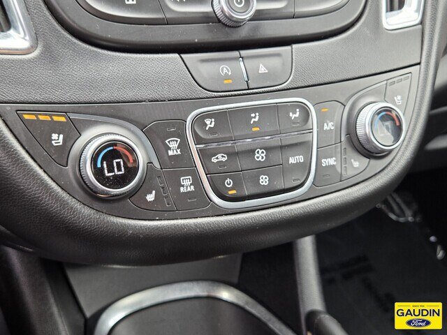 Used 2024 Chevrolet Malibu LT FWD image 23