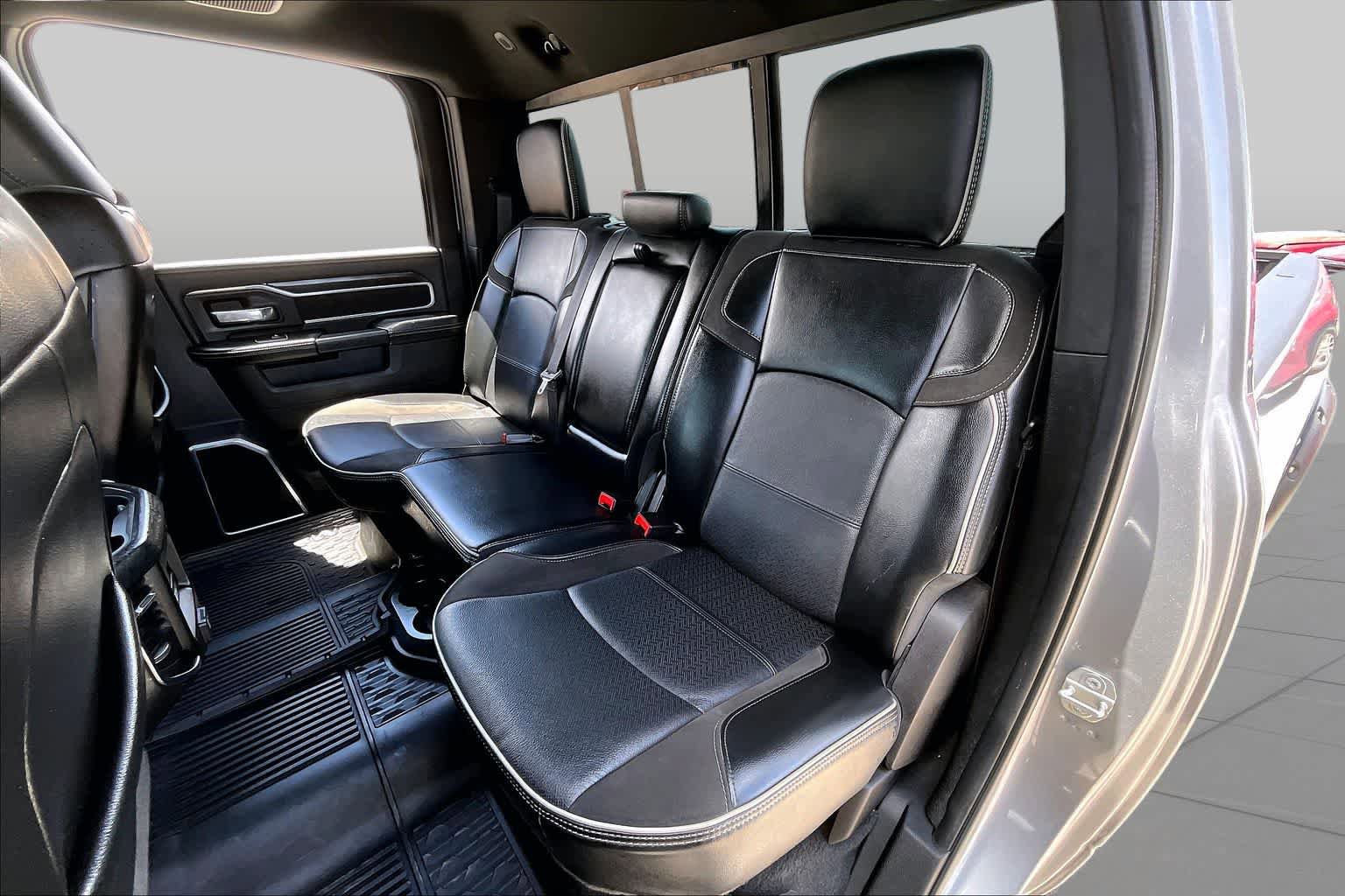 Used 2024 RAM 3500 Laramie w/ Night Edition AWD/4WD image 20