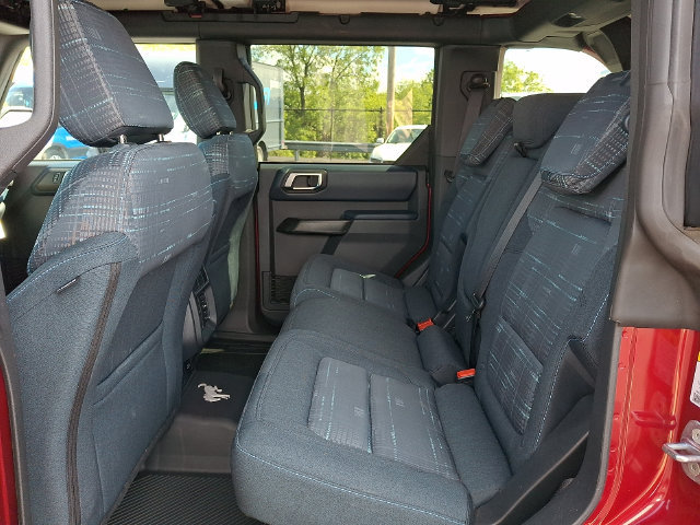Certified 2025 Ford Bronco Heritage Edition AWD/4WD image 10