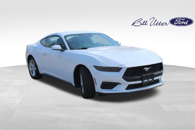 Certified 2026 Ford Mustang Premium RWD image 3