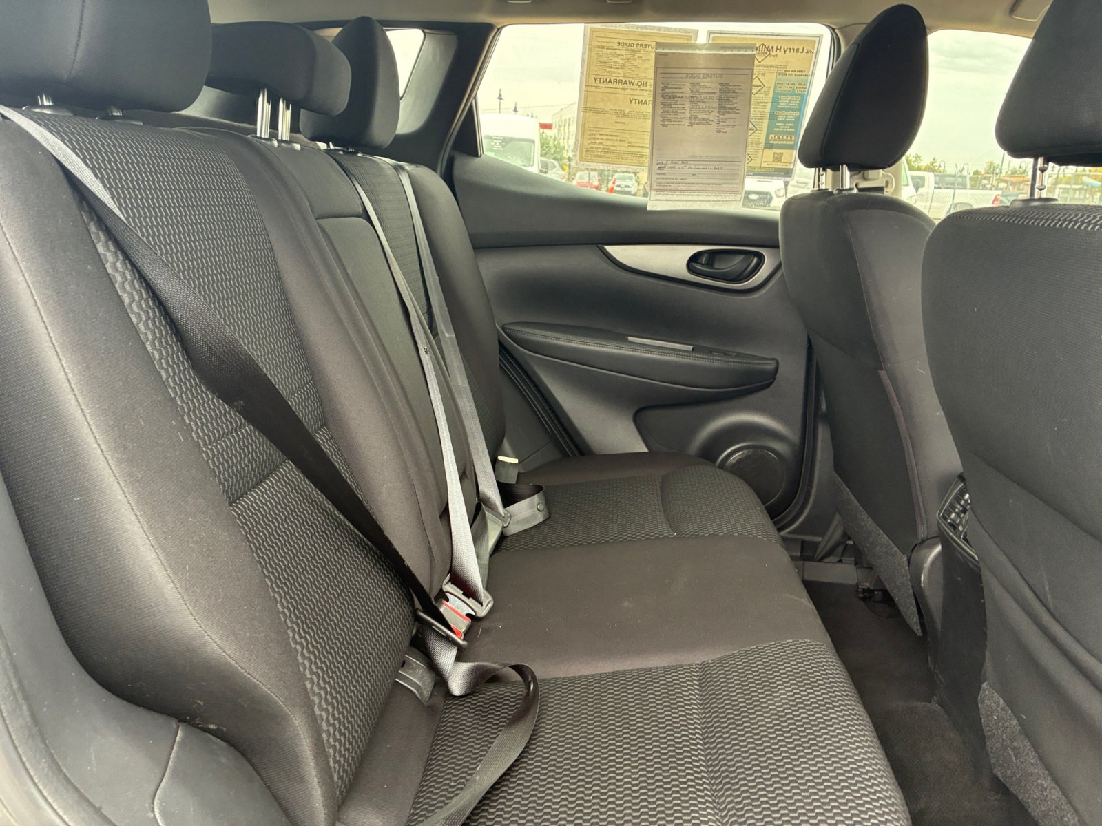 Used 2018 Nissan Rogue Sport S AWD/4WD image 18