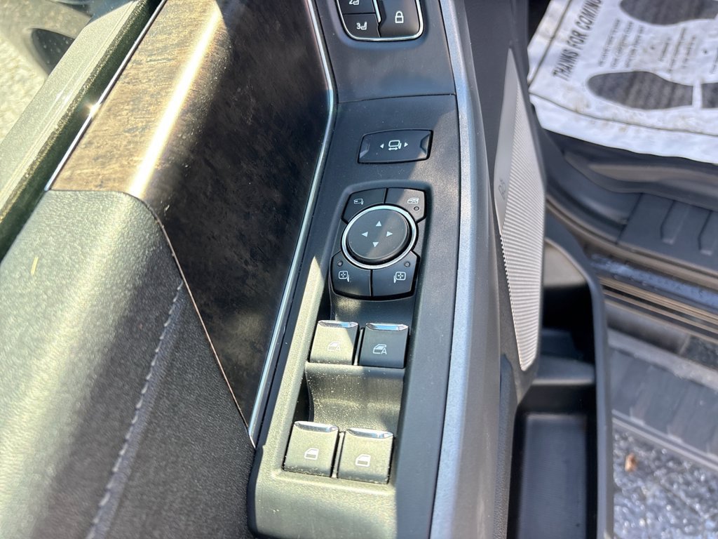 Certified 2024 Ford F250 Lariat w/ Lariat Ultimate Package AWD/4WD image 28
