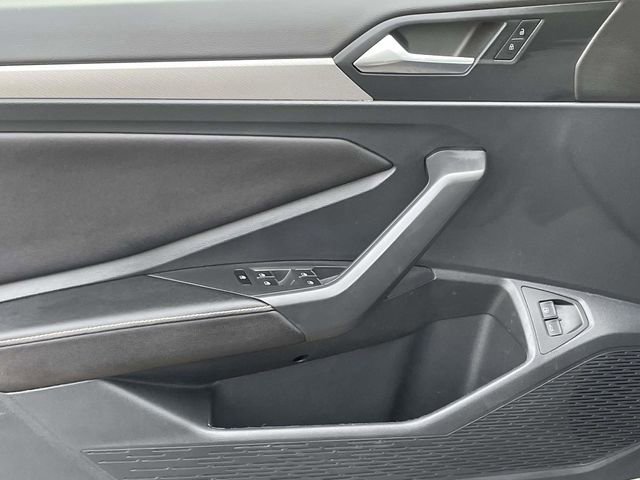 Used 2023 Volkswagen Jetta Sport image 13