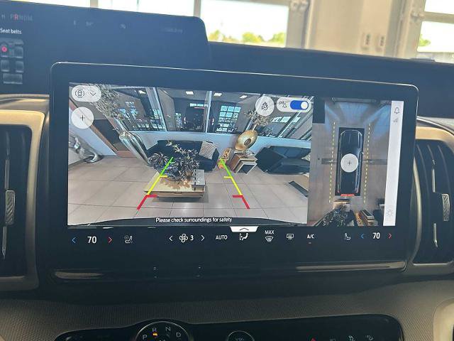 Certified 2025 Ford Expedition Active AWD/4WD image 13