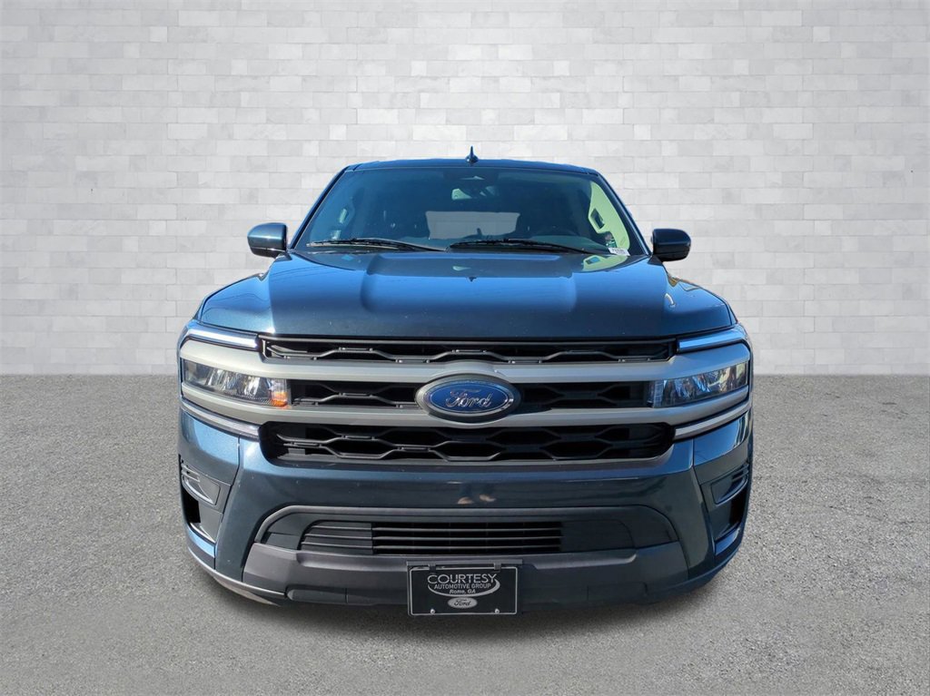 Certified 2024 Ford Expedition XLT image 9