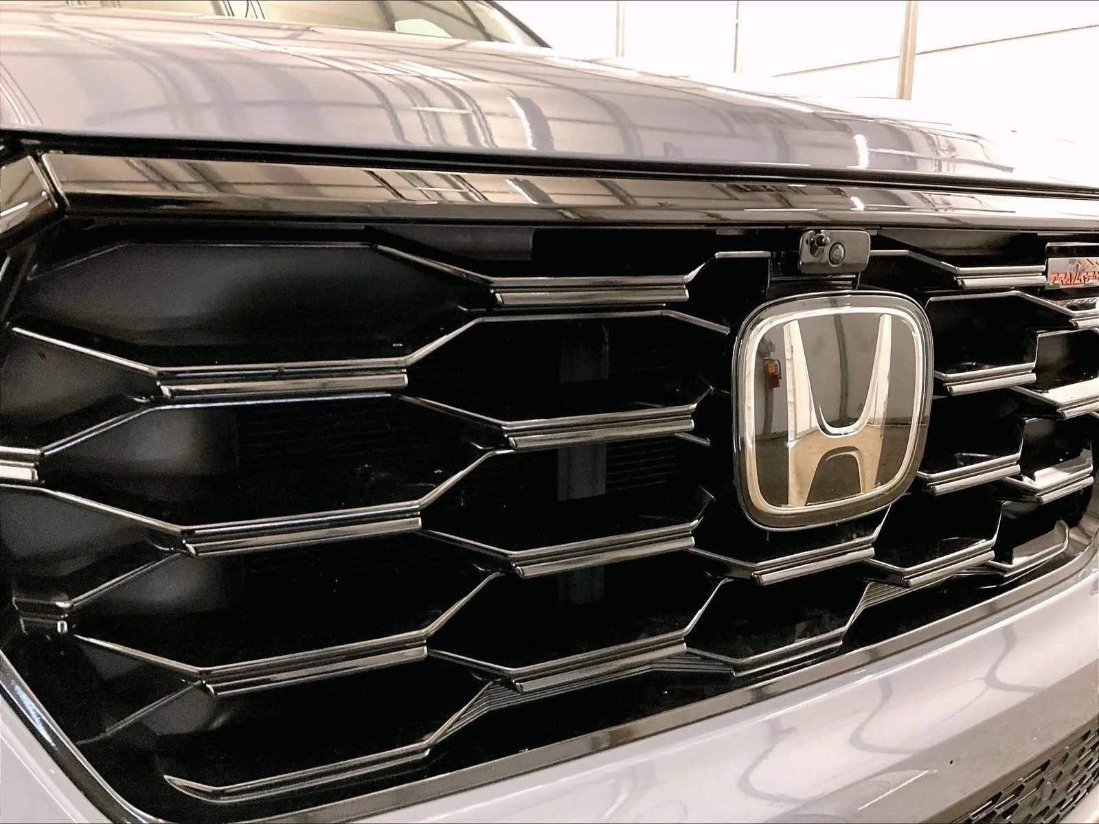 Used 2025 Honda Pilot TrailSport image 30