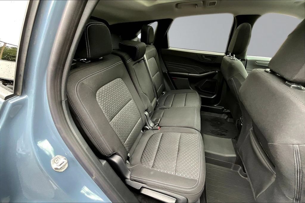 Certified 2025 Ford Escape Active w/ Cold Weather Package FWD image 25