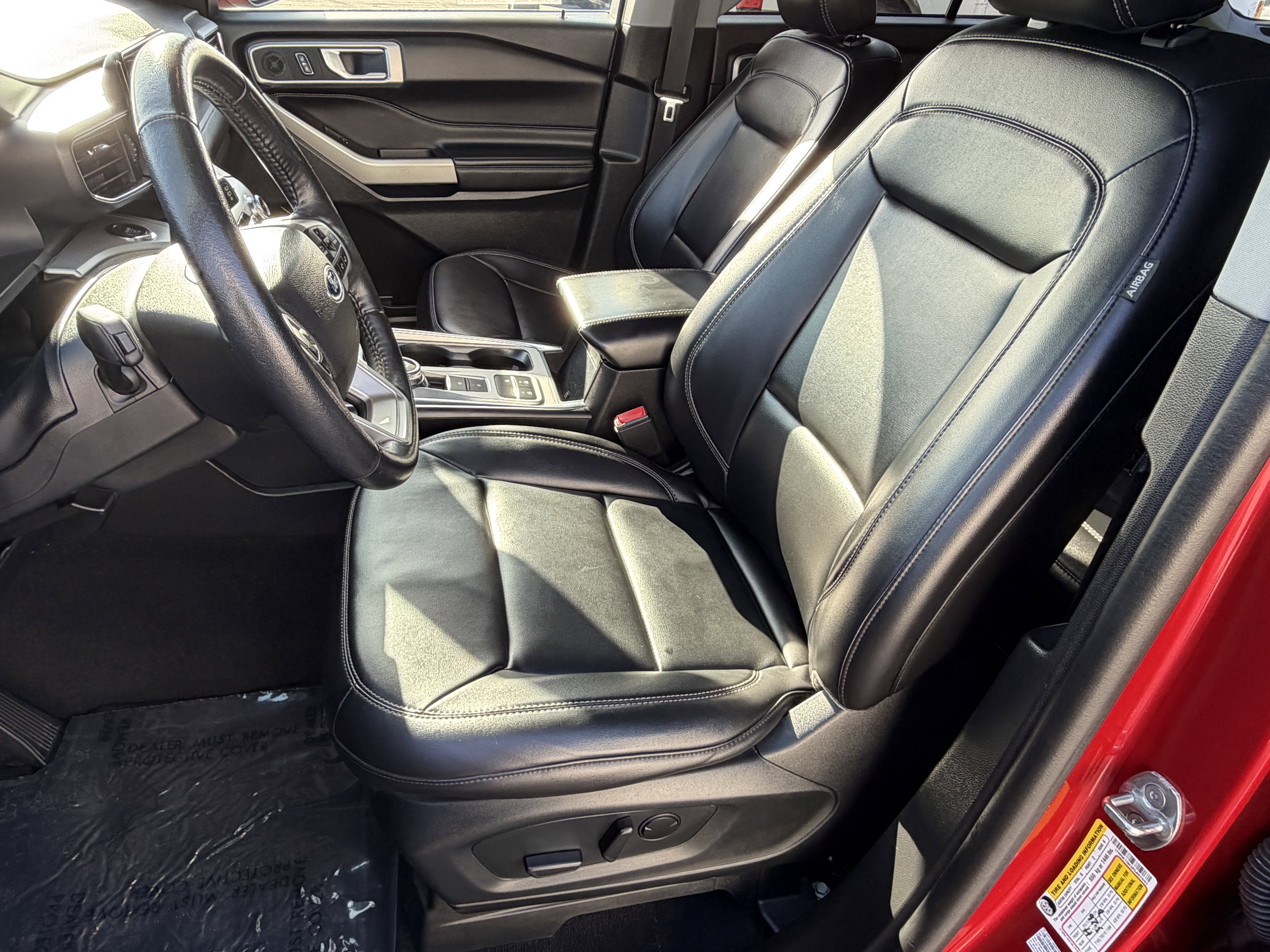 Certified 2023 Ford Explorer XLT w/ Equipment Group 202A RWD image 13