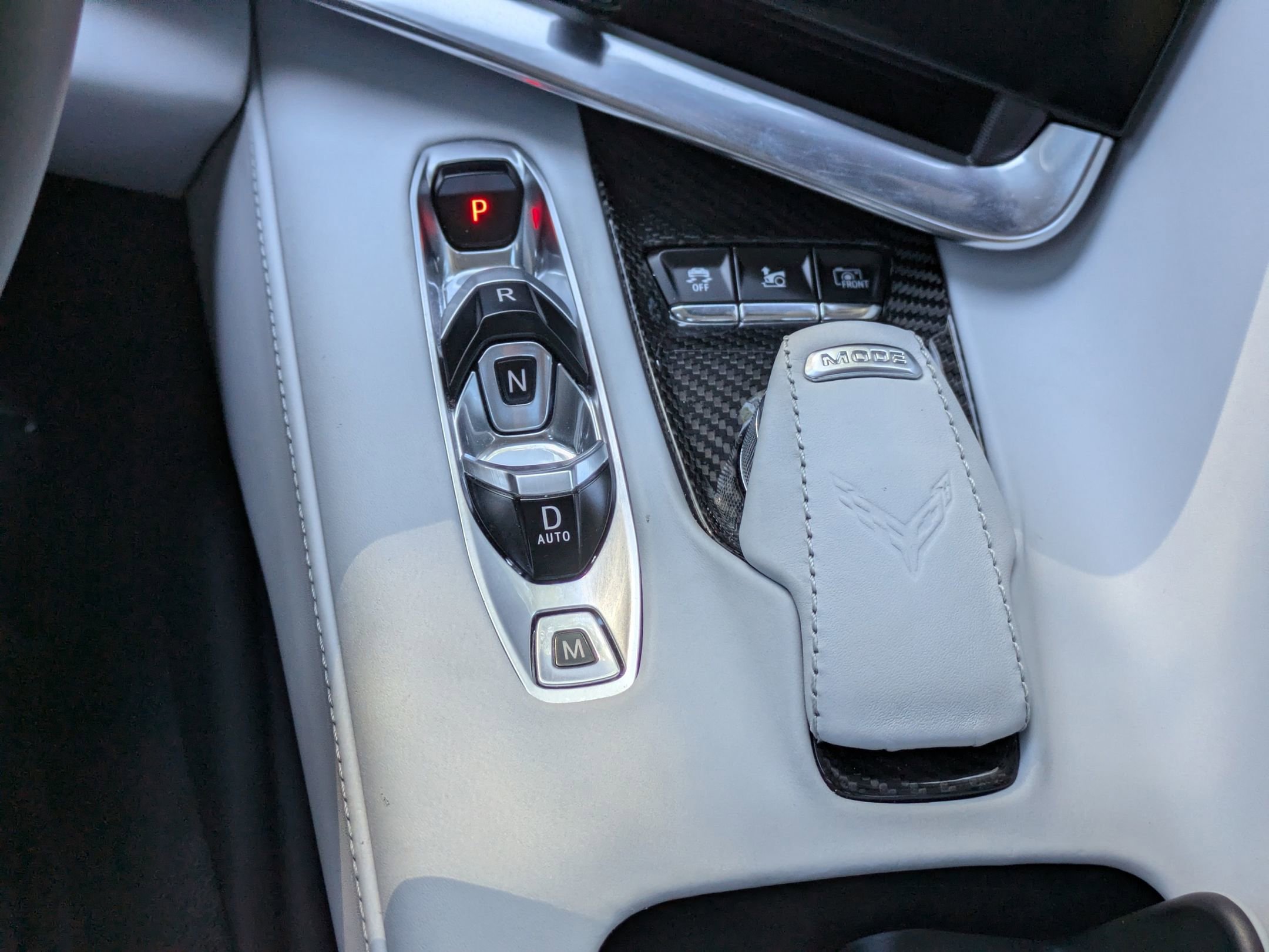 Used 2022 Chevrolet Corvette Stingray Premium Conv w/ Z51 Performance Package image 23