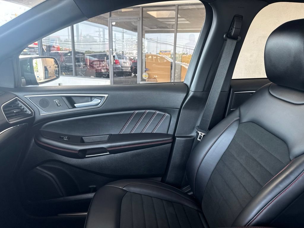 Certified 2023 Ford Edge ST-Line AWD/4WD image 26