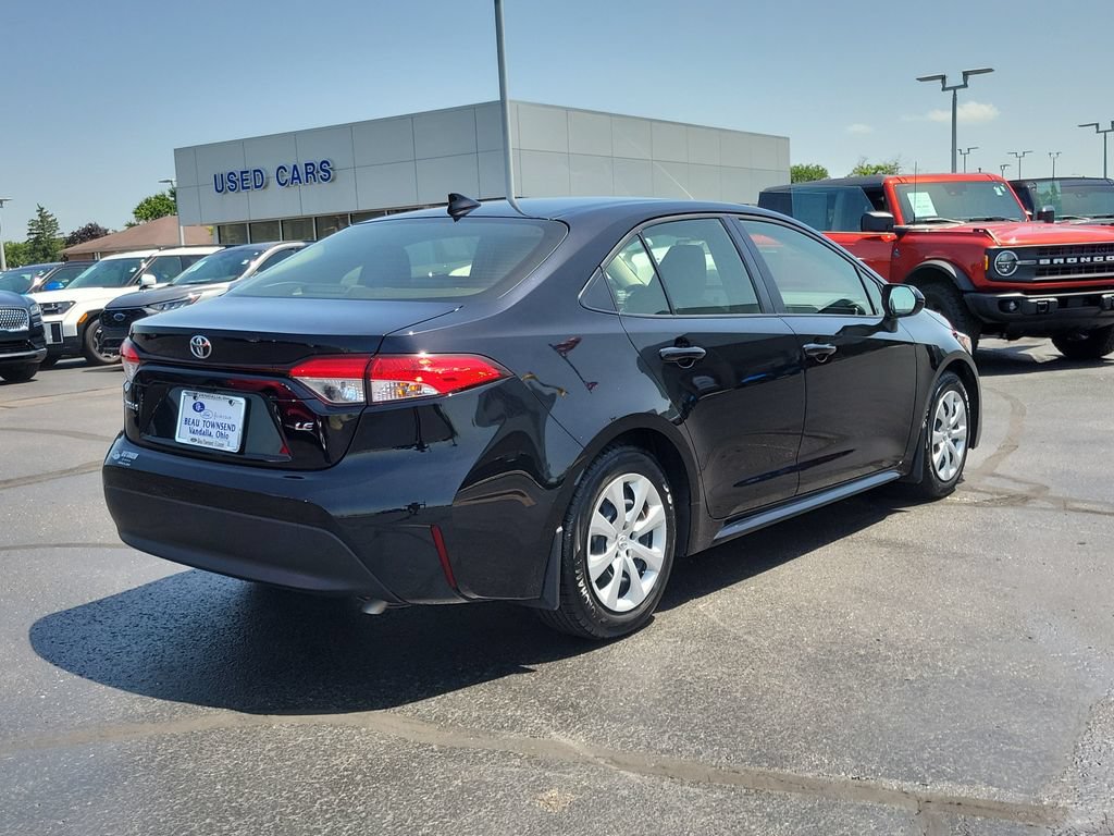 Used 2024 Toyota Corolla LE FWD image 4