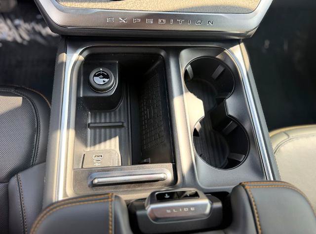 Certified 2025 Ford Expedition Tremor AWD/4WD image 18