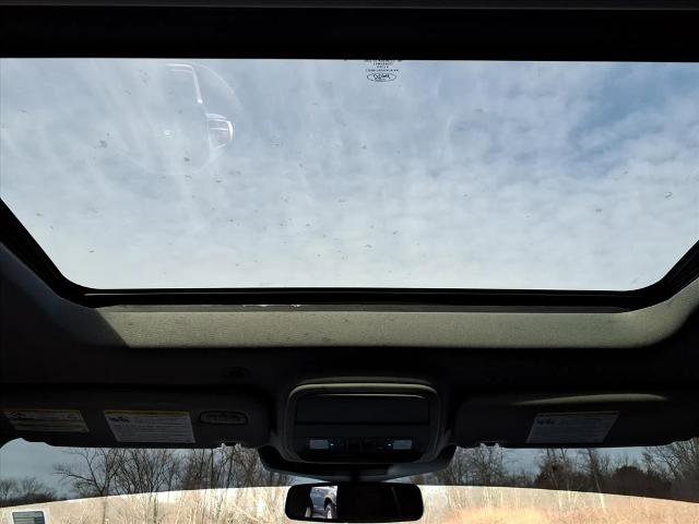 Certified 2023 Ford Explorer Limited w/ Limited Technology Package image 20