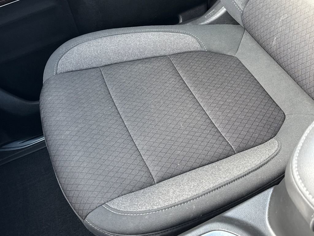 Used 2021 GMC Sierra 1500 Elevation image 25