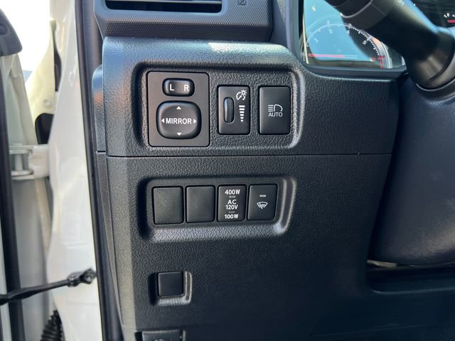 Used 2023 Toyota 4Runner TRD Off-Road AWD/4WD image 13