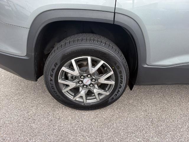 Used 2023 GMC Acadia SLE w/ Driver Convenience Package FWD image 35
