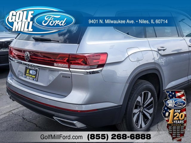 Used 2024 Volkswagen Atlas SE AWD/4WD image 9