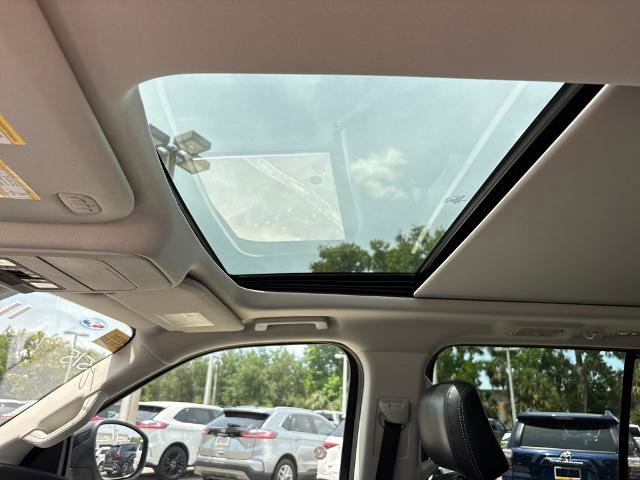 Certified 2025 Ford Expedition Max Platinum AWD/4WD image 9