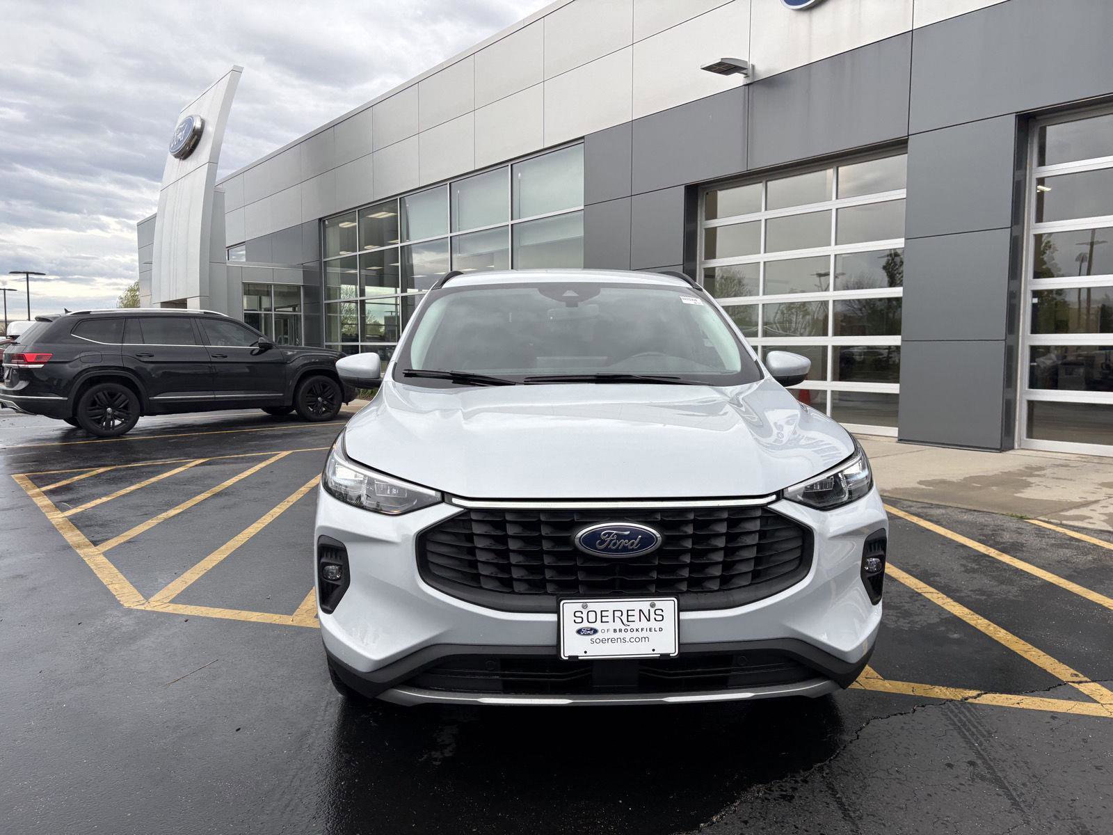 Certified 2025 Ford Escape Platinum AWD/4WD video 2