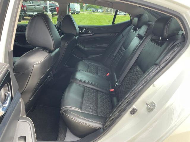 Used 2020 Nissan Maxima Platinum w/ Sport Mat Group FWD image 11