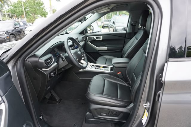 Certified 2023 Ford Explorer XLT w/ Equipment Group 202A RWD image 22