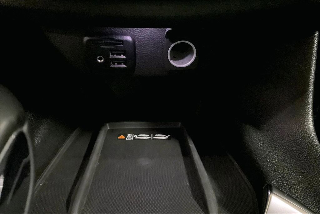 Used 2023 Chevrolet Traverse LT w/ LT Premium Package image 31