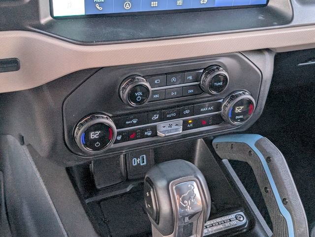 Certified 2023 Ford Bronco Wildtrak image 20