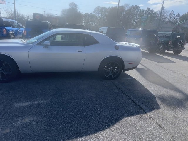 Used 2020 Dodge Challenger SXT w/ Blacktop Package image 2