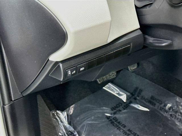 Used 2026 Toyota Corolla LE FWD image 10