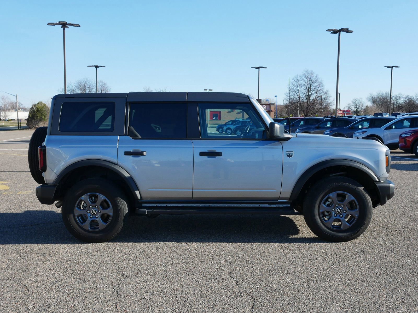Certified 2024 Ford Bronco Big Bend image 2