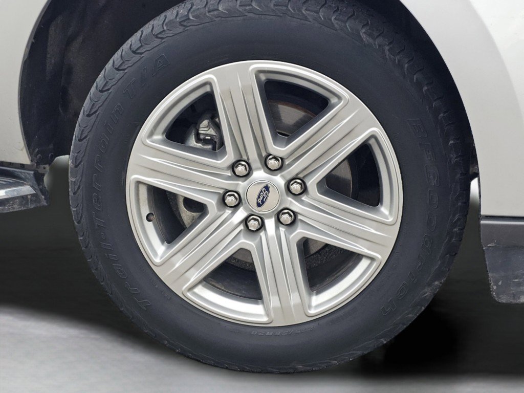 Certified 2019 Ford Expedition Max XLT w/ Equipment Group 202A image 33