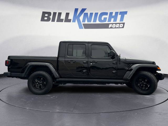 Used 2022 Jeep Gladiator Sport AWD/4WD image 6