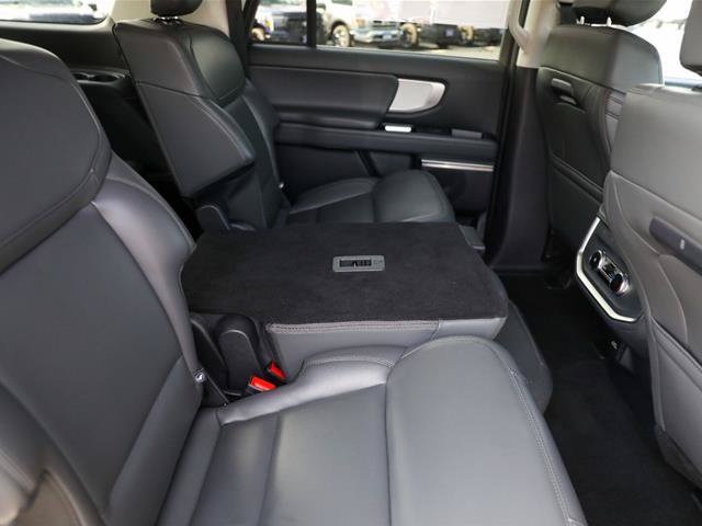 Certified 2026 Ford Expedition Max Active AWD/4WD image 36