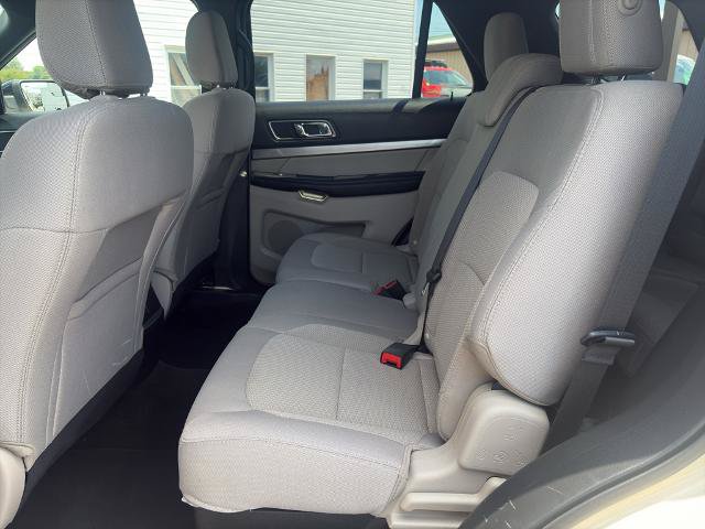 Certified 2018 Ford Explorer XLT w/ Equipment Group 201A AWD/4WD image 25