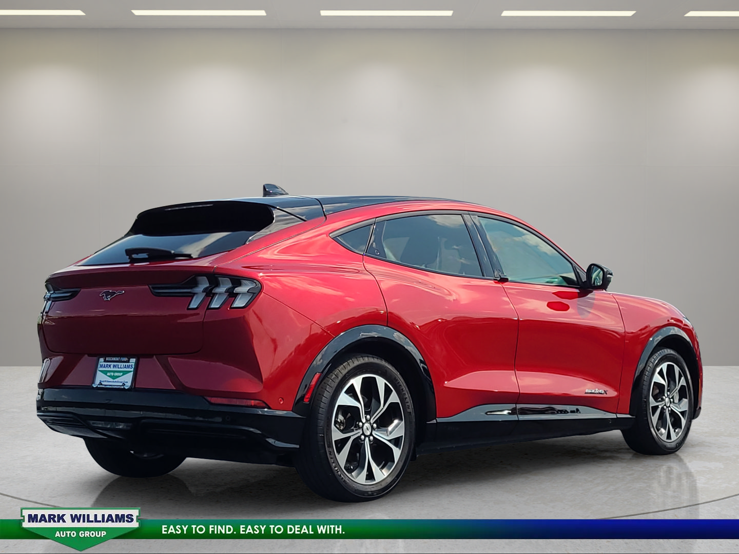 Certified 2022 Ford Mustang Mach-E Premium AWD/4WD image 4