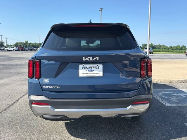 Used 2024 Kia Sorento EX FWD image 6