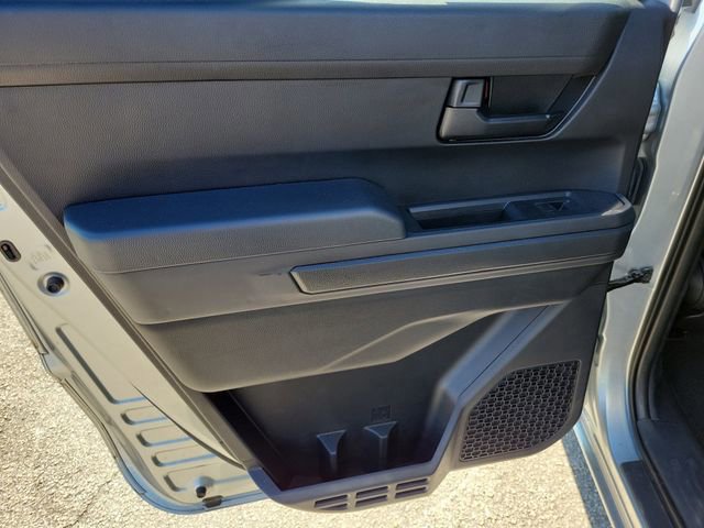 Used 2024 Toyota Tacoma SR image 7