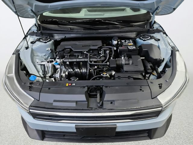 Used 2025 Kia K4 FWD image 23