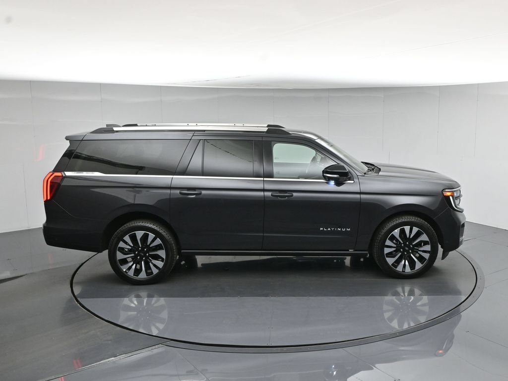 Certified 2025 Ford Expedition Max Platinum w/ Driver's Package AWD/4WD image 46