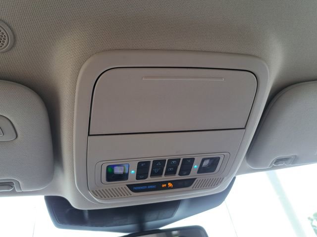 Certified 2023 Ford Explorer Limited w/ Limited Technology Package image 16