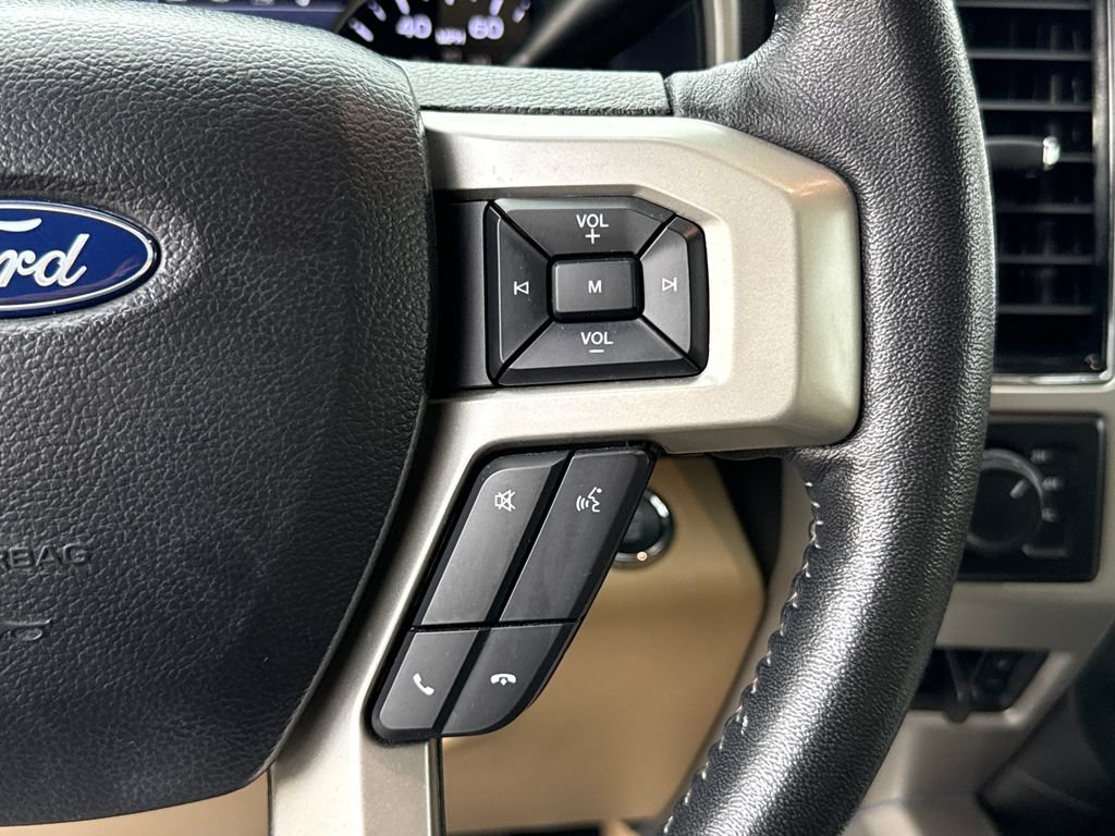Certified 2020 Ford F250 Lariat w/ Lariat Ultimate Package AWD/4WD image 18