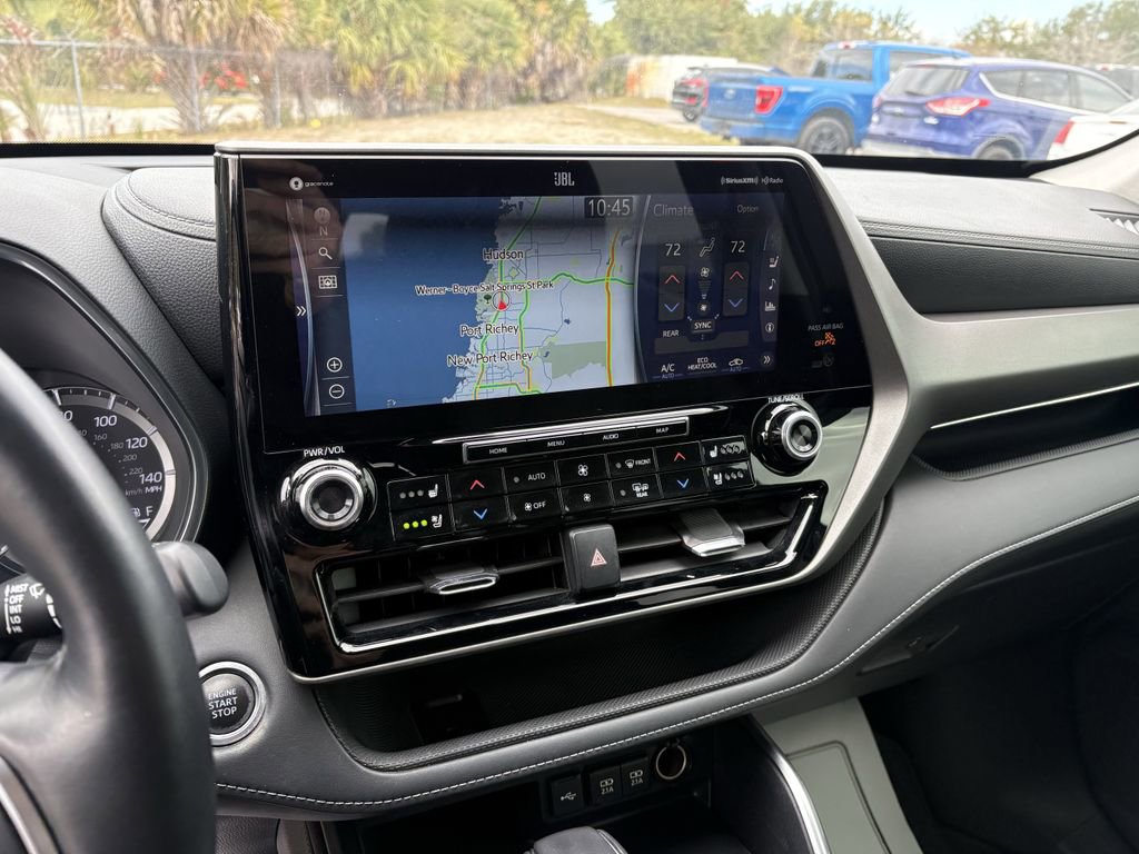 Used 2020 Toyota Highlander Limited image 29
