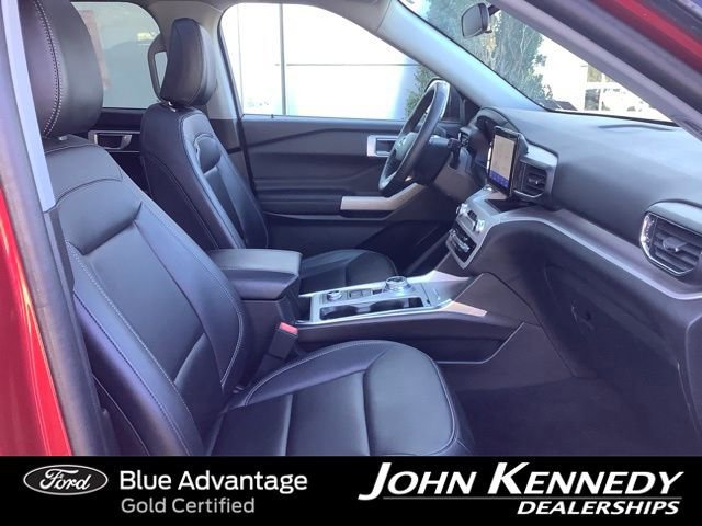Certified 2024 Ford Explorer XLT w/ Equipment Group 202A image 26
