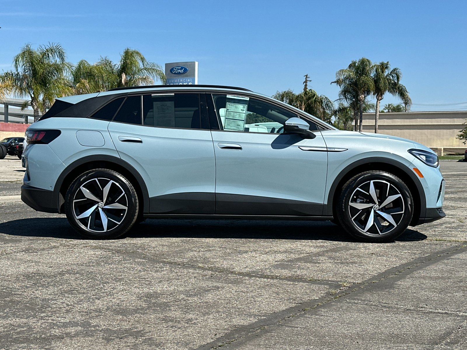 Used 2025 Volkswagen ID.4 Pro S image 6