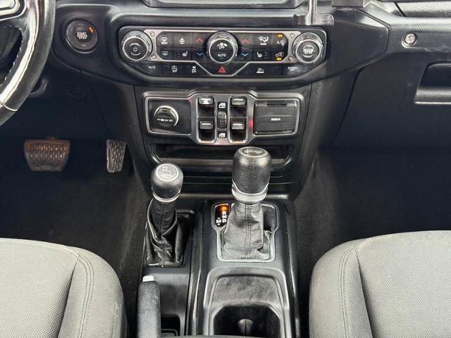 Used 2021 Jeep Wrangler Unlimited Sport AWD/4WD image 15