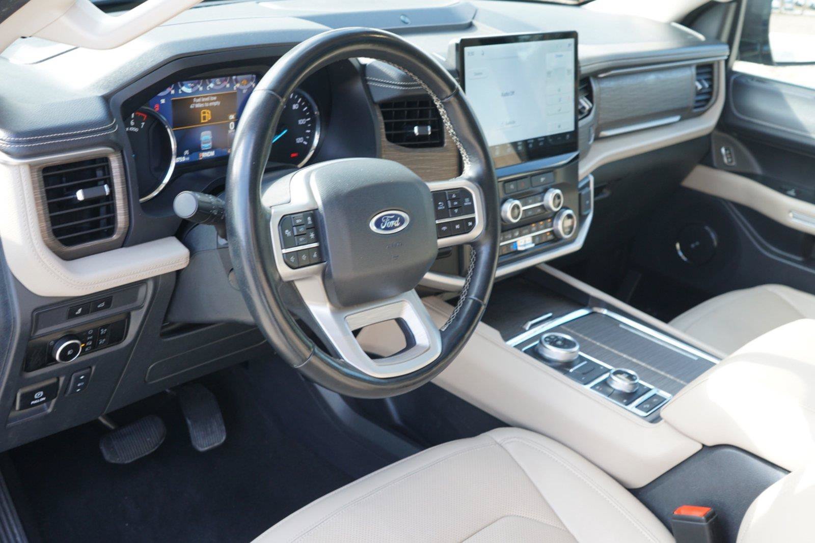 Certified 2024 Ford Expedition Max Limited AWD/4WD image 9